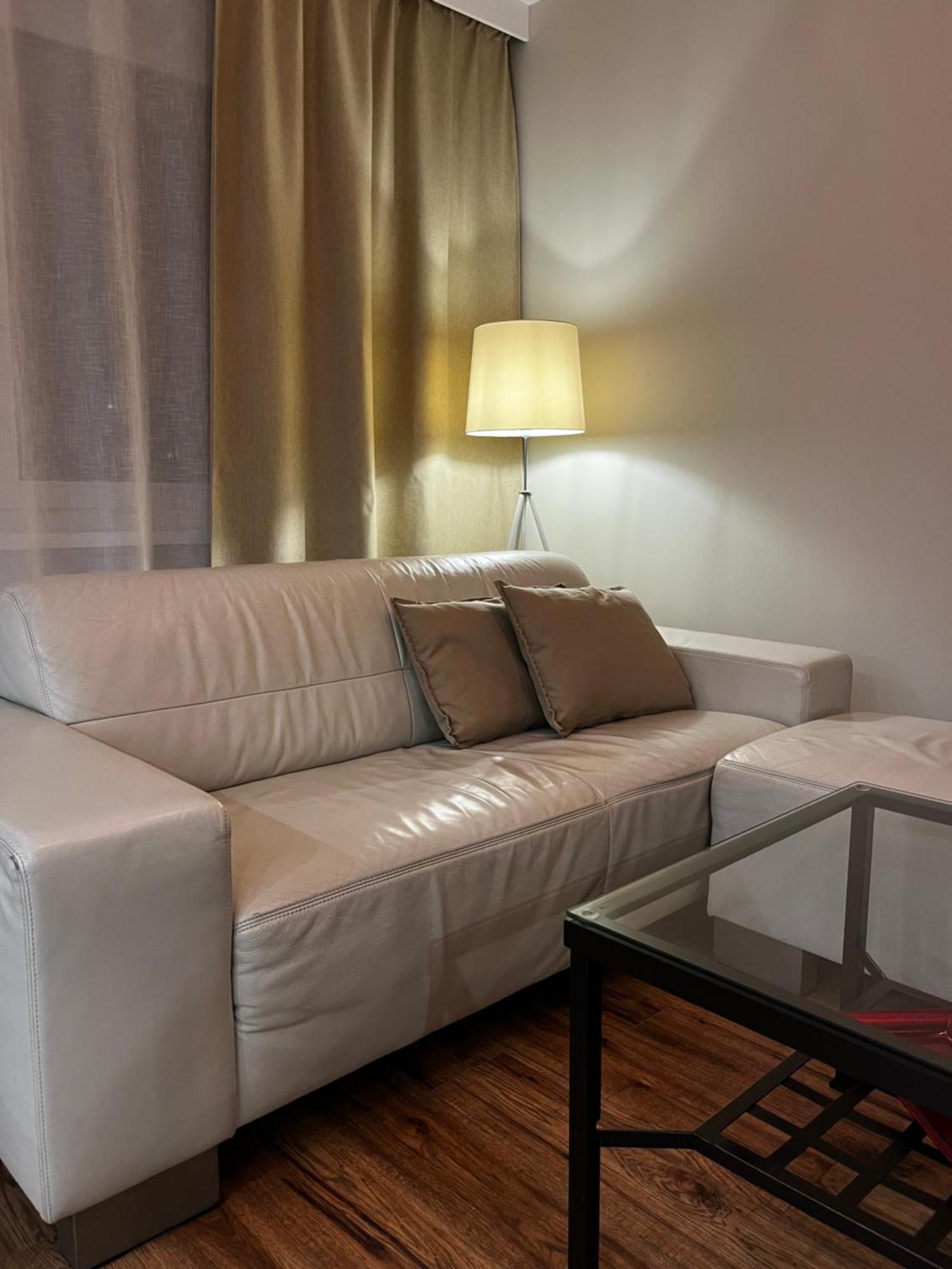 Przy Basenie Apartment *